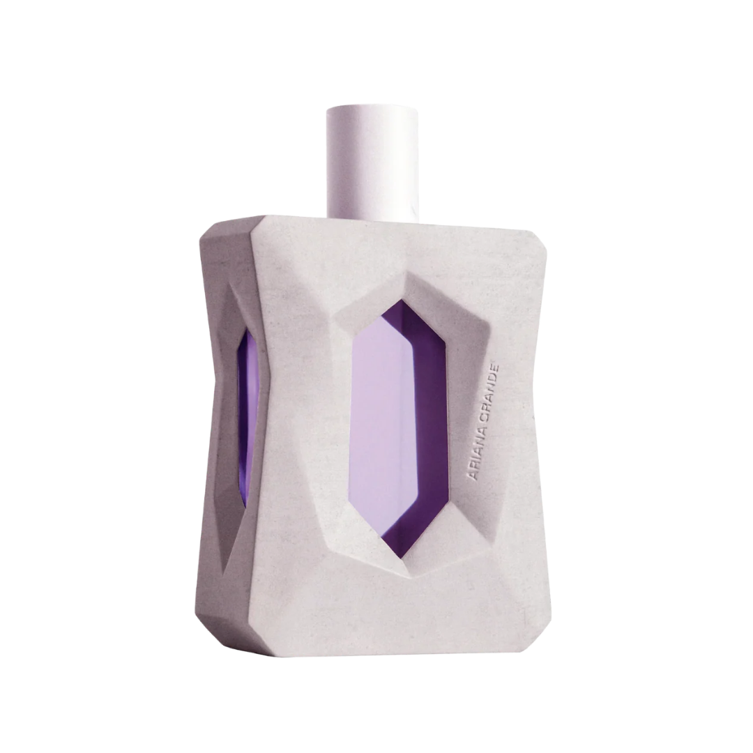 Ariana Grande God is a Woman